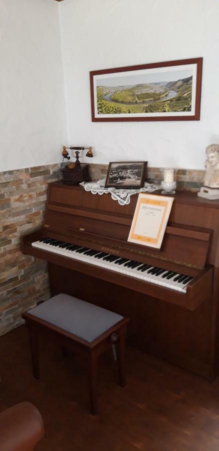 Wein & Gastehaus Hermeshof Otel Trittenheim Dış mekan fotoğraf